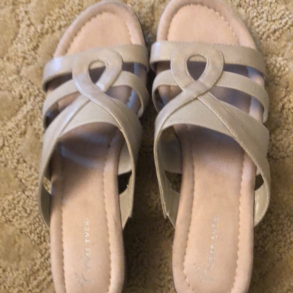 Sandals - Picture 5 of 5